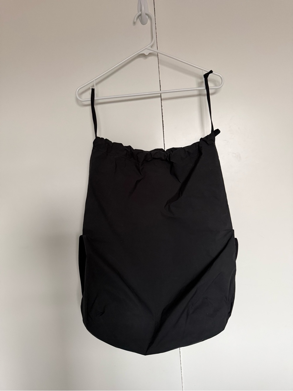 Uniqlo DRAWSTRING SHOULDER BAG, Color: Black, New W/O Tags, Never Worn - Picture 8 of 8